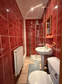 Entire home in Soothill, United Kingdom