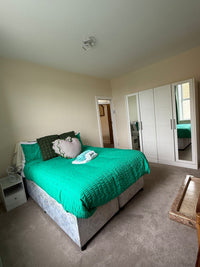 Entire home in Soothill, United Kingdom