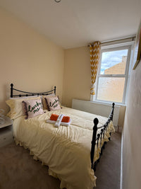 Entire home in Soothill, United Kingdom