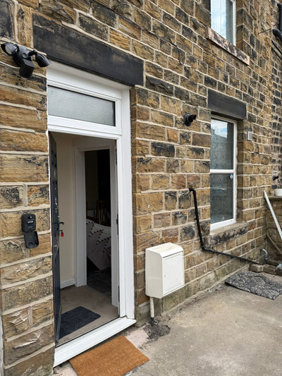 Entire home in Soothill, United Kingdom