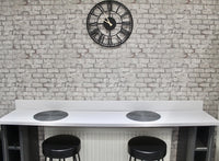 Luxurious home in West Yorkshire with driveway